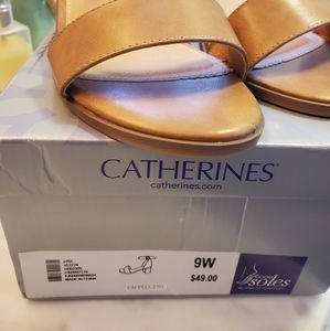 Cognac block heel sandal 9wide